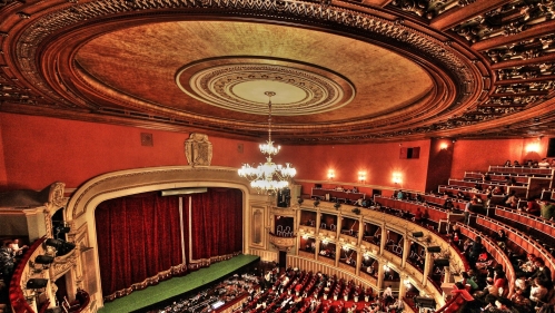 Interiorul Operei Naționale din Bucuresti